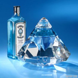 Бутылка самого дорогого джина Bombay Sapphire Revelation премиум качества за 200 тысяч долларов